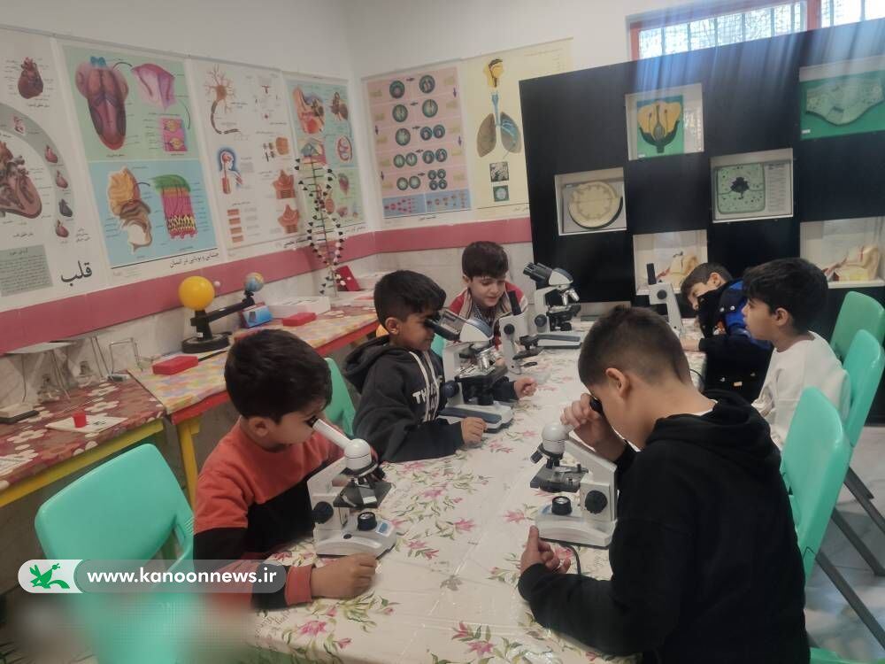 1382283 آشنایی کودکان مریوان با علوم و پژوهش در هفته پژوهش