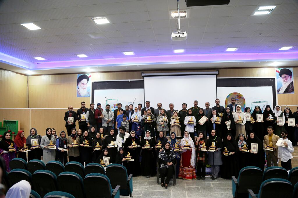 1382879 معرفی برگزیدگان رده استانی بیستوهفتمین جشنواره بینالمللی قصهگویی خوزستان