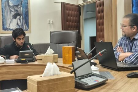 کارگاه تخصصی «آموزش عروض و قافیه» ویژه اعضای باشگاه سیمرغ خراسان رضوی