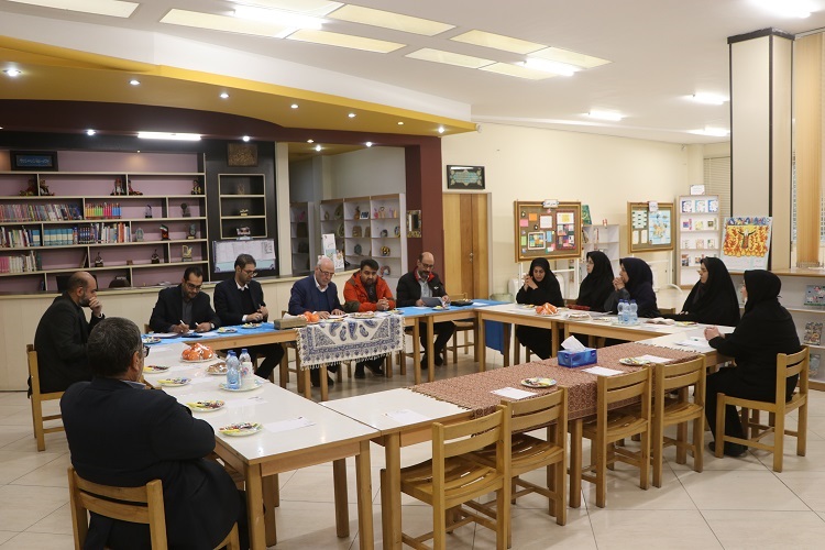 1384429 دیدار مدیرکل کانون با نماینده مردم شاهینشهر و میمه در مجلس شورای اسلامی