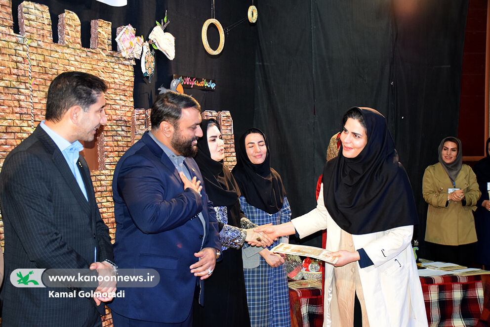 ایستگاه پایانی بیست و هفتمین جشنواره قصه گویی لرستان