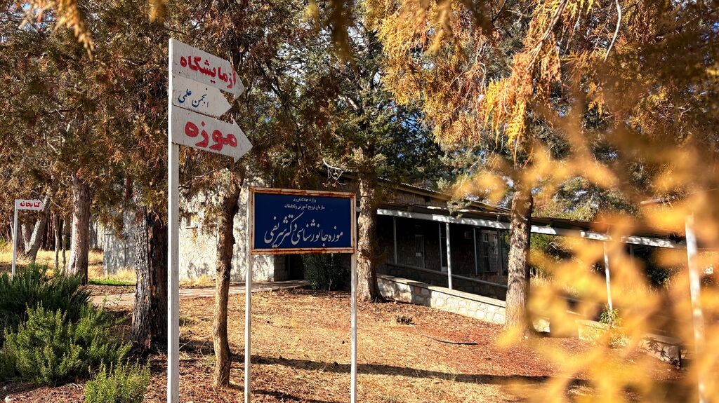 1384899 کانون مرکز پاسارگاد نوجوانان را با تجربه علمی از طبیعت تا دامپروری همراه کرد