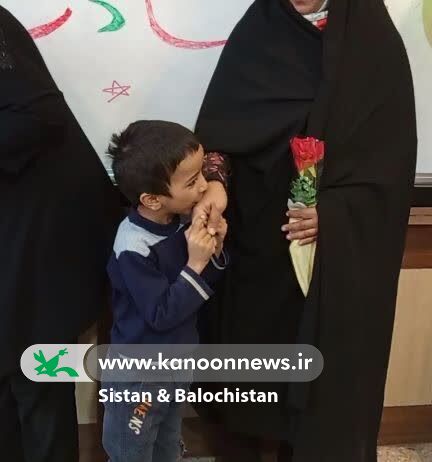 برگزاری برنامه‌های هفته پژوهش و روز مادر در مرکز فرهنگی‌هنری شماره دو زابل(سیستان و بلوچستان)