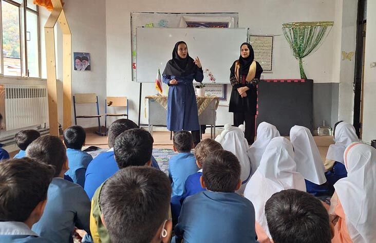 1385559 گسترش قصهگویی فراتر از جشنواره؛ روایت شادی و امید برای کودکان چالوس