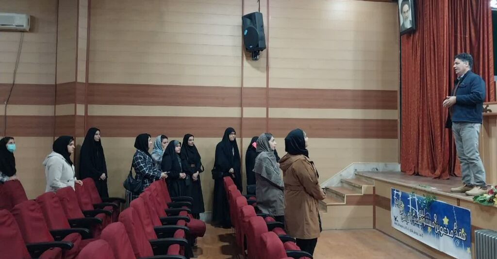 بازدید علمی دانشجویان علوم تربیتی از مرکز سنقر در هفته پژوهش