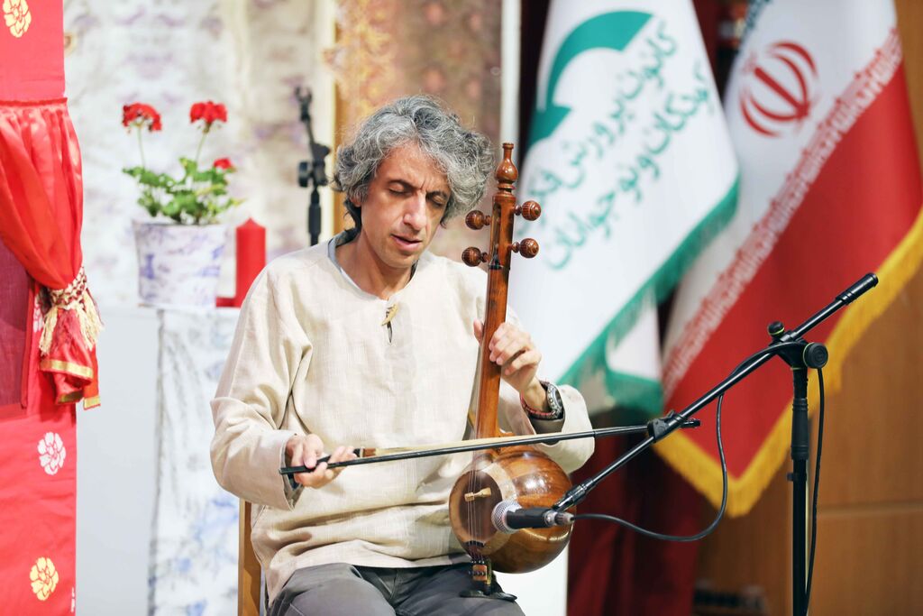 بیست و  هفتمین جشنواره بین‌المللی قصه‌گویی استان برگزیدگان خود را شناخت