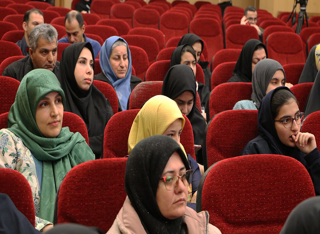 قصه از گذشته تا امروز، ابزار راهبردی آموزش است