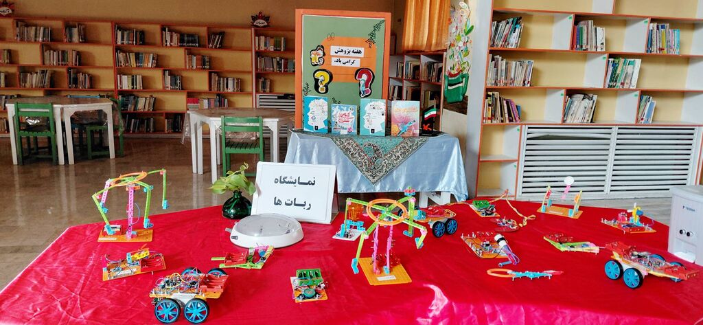 پیوند علم، طبیعت و هنر در هفته پژوهش کانون مرکز شماره‌پنج شیراز