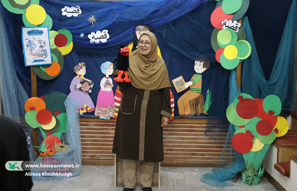 برگزاری نشست ترویجی قصه‌گویی برای مادران در کانون رشت