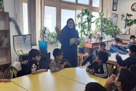 «هفته ملی پژوهش در مرکز۵؛ نوجوانان و کودکان در مسیر پرسشگری و کشف»