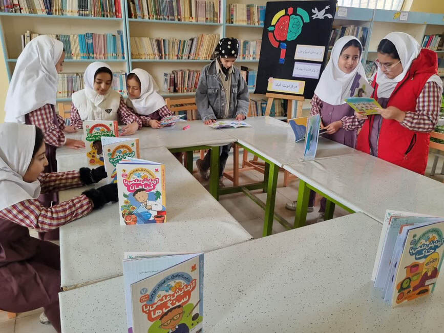 برنامه‌های علمی فرهنگی هفته پژوهش در مراکز کانون اردبیل اجرا شد