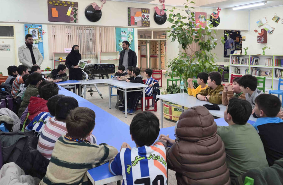 برنامه‌های علمی فرهنگی هفته پژوهش در مراکز کانون اردبیل اجرا شد