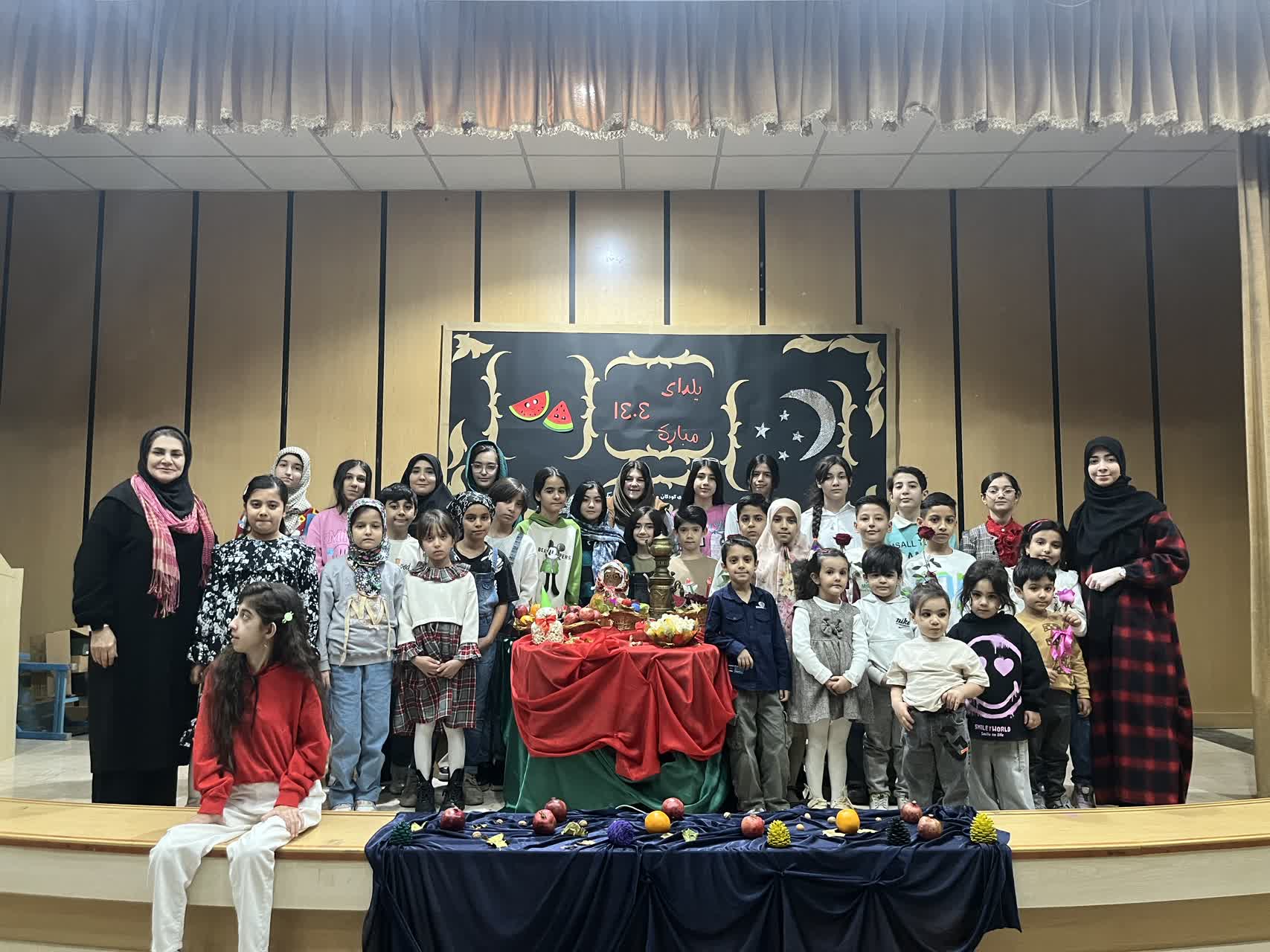 «یلدا؛ شبی به بلندای قصه و همدلی در مراکز ۳۳/۹/۲/پردیس/۱۰/اسلامشهر ۱/ ۳۸/۳۹/ دماوند /استان تهران»