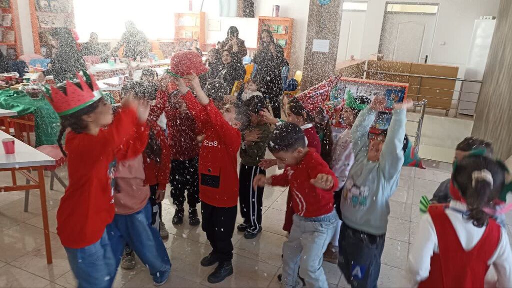 جشن یلدا در مرکز شماره ۱ اسلام‌آباد غرب با مادران و نوگلان پیش‌دبستانی