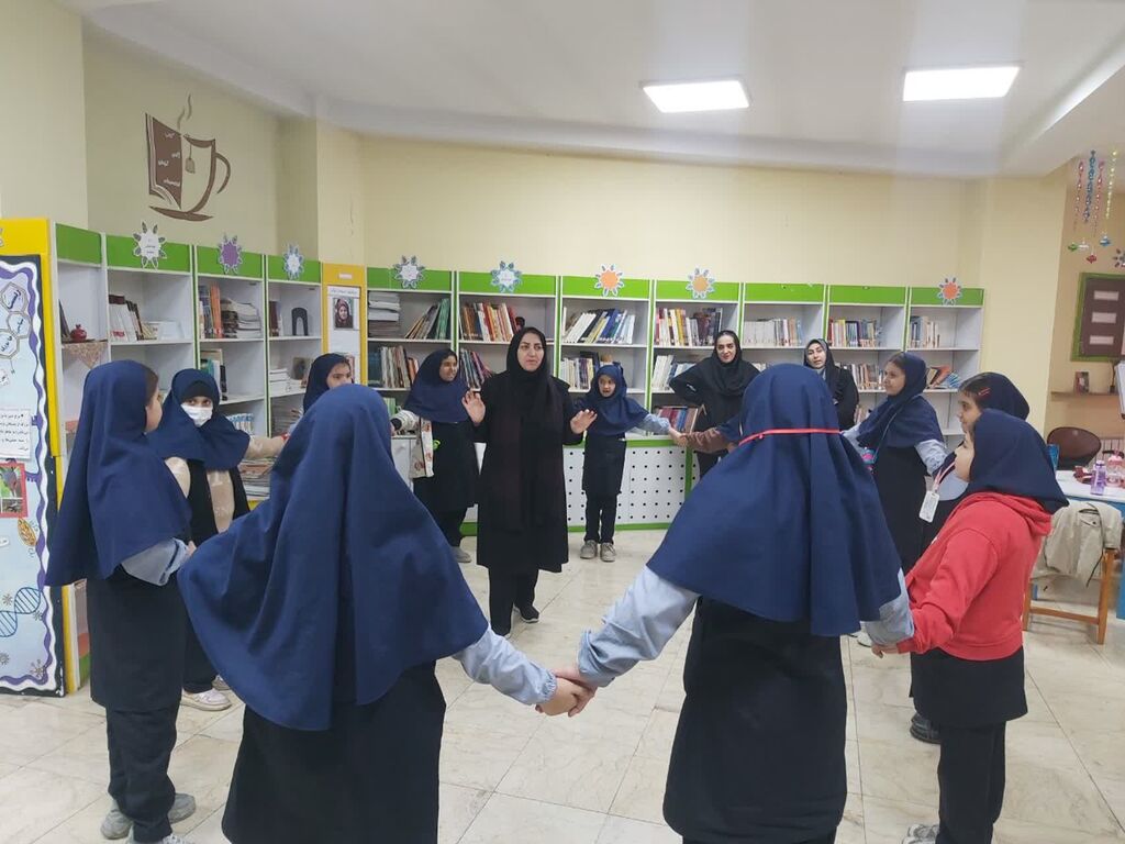 1387292 فعالیتهای علمی فرهنگی «هفته پژوهش» در مراکز کانون استان البرز اجرا شد