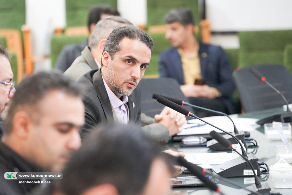 کارشناسان فناوری اطلاعات، سوزن‌بانان قطار آینده دیجیتال کانون