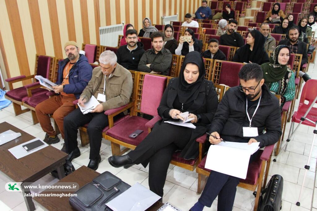 1388563 برگزاری مرحله استانی بیستوهفتمین جشنواره بینالمللی قصهگویی در سنندج