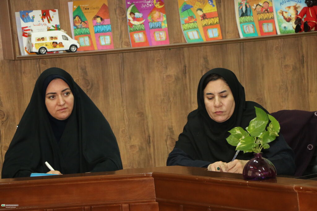 نشست آموزشی مربی‌مسئولان ومربیان کانون فارس با تأکید بر ارتقاء کیفیت تربیتی و توانمندسازی مراکز برگزار شد