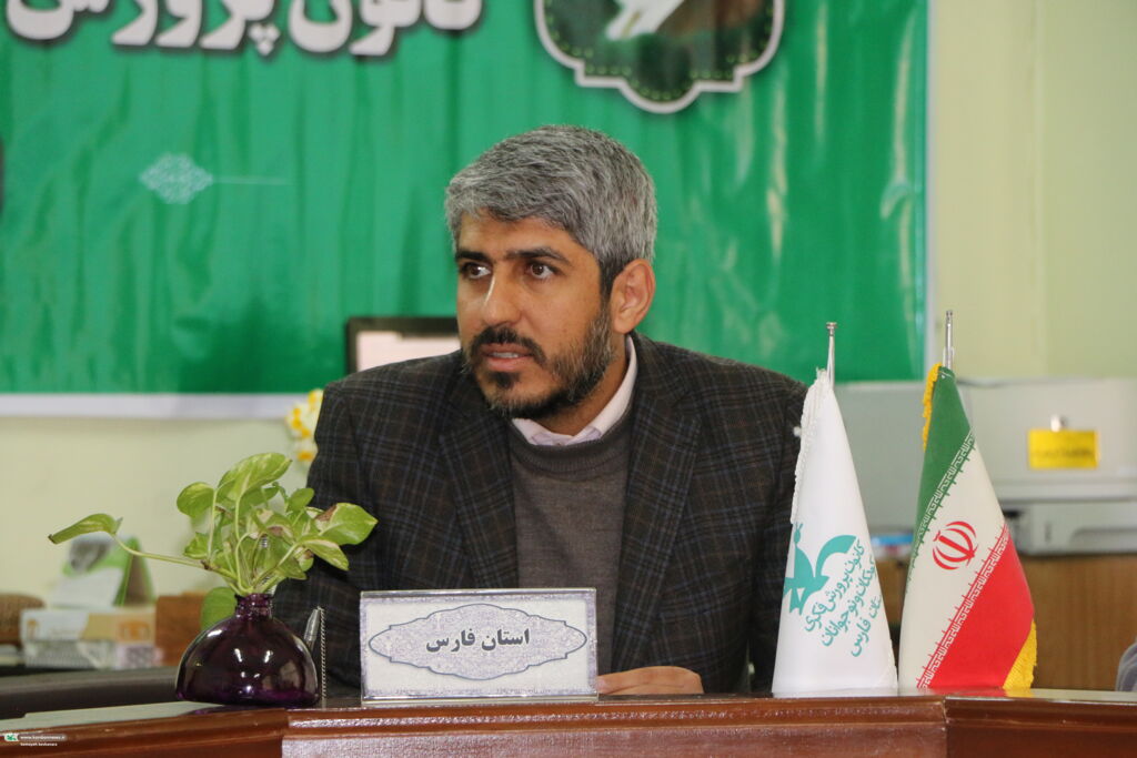 نشست آموزشی مربی‌مسئولان ومربیان کانون فارس با تأکید بر ارتقاء کیفیت تربیتی و توانمندسازی مراکز برگزار شد