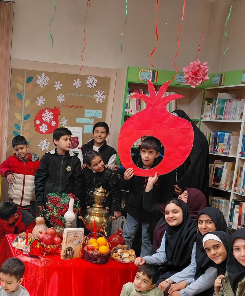 1389003 یلدای همدلی؛ زمزمههای حافظ در بلندترین شب سال