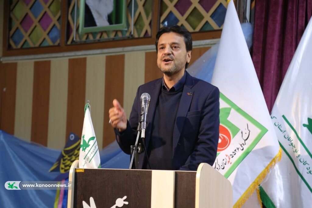 تجلیل از هنر قصه‌گویی در آیین اختتامیه جشنواره بین‌المللی قصه‌گویی سنندج