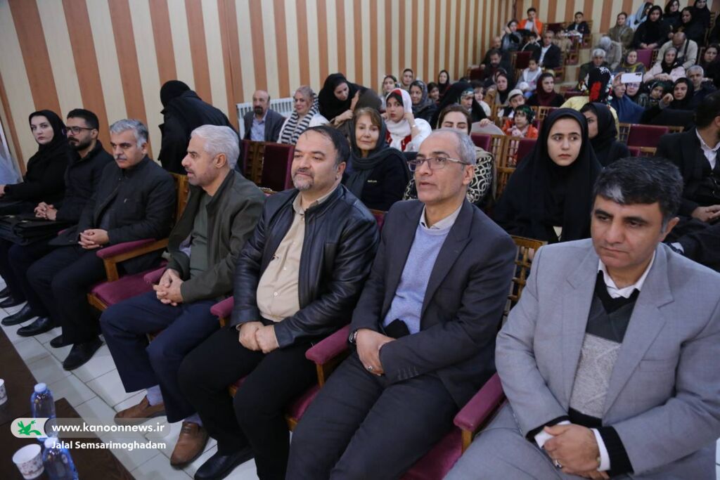 اختتامیه مرحله استانی بیست‌وهفتمین جشنواره بین‌المللی قصه‌گویی استان کردستان با رونمایی کتاب «بادبادک‌بازی» و جلوه‌ای از هنر و فرهنگ کودک و نوجوان
