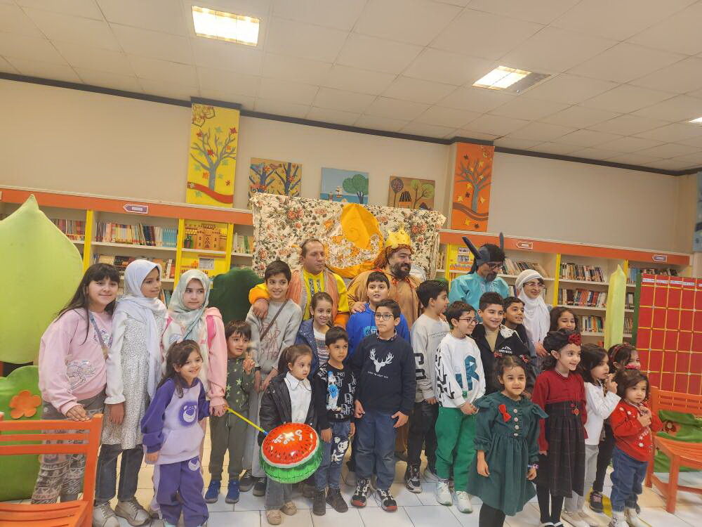 1389119 جشن شب یلدا در مرکز ۳۷ با اجرای نمایش خرمشیر و لبخندهای کودکانه