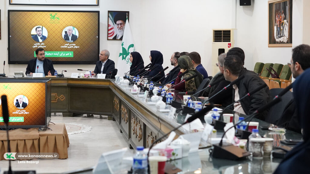 نقشه جامع فناوری کانون باید طراحی شود