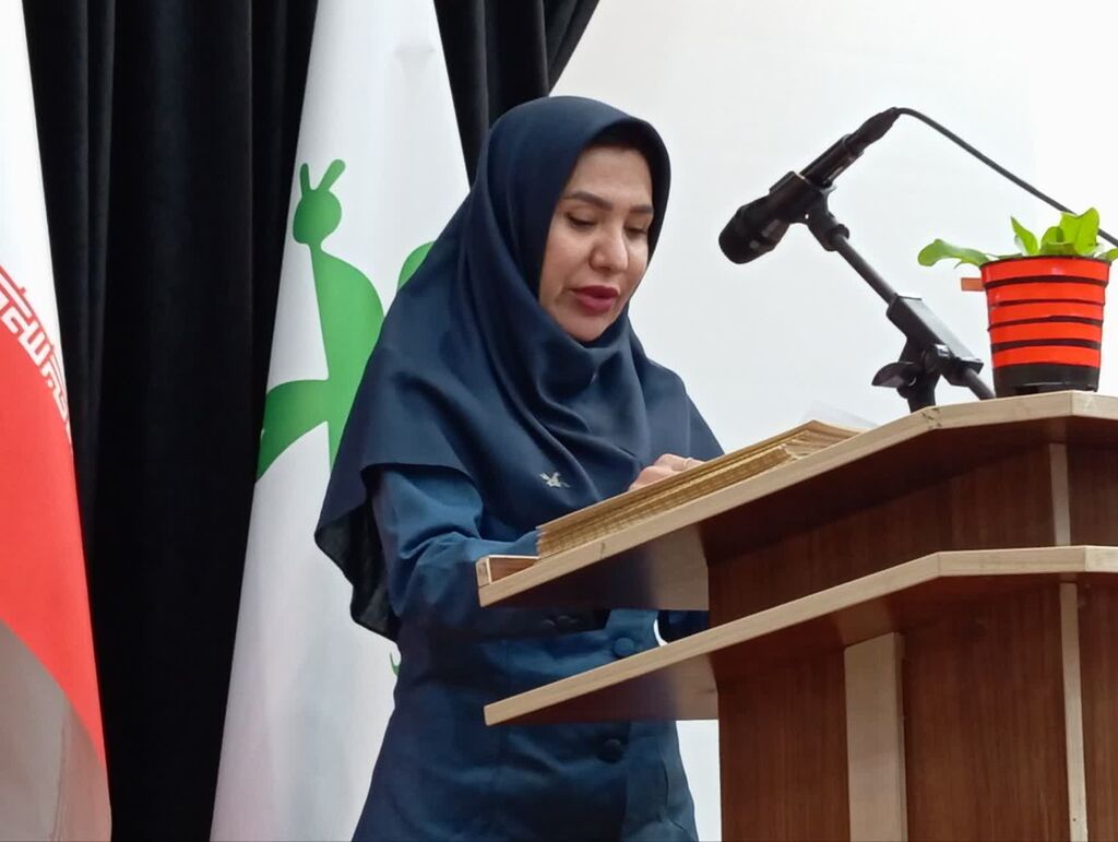 1389412 نشست تخصصی نقد و بررسی جایگاه زنان در رمانهای هوشنگ مرادی کرمانی و فریبا کلهر برگزار شد