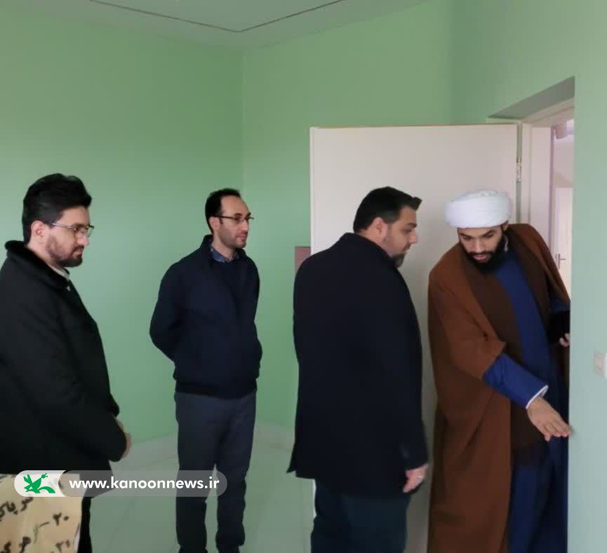 بازدید معاون توسعه مدیریت و منابع کانون کشور از مراکز فرهنگی‌هنری استان زنجان