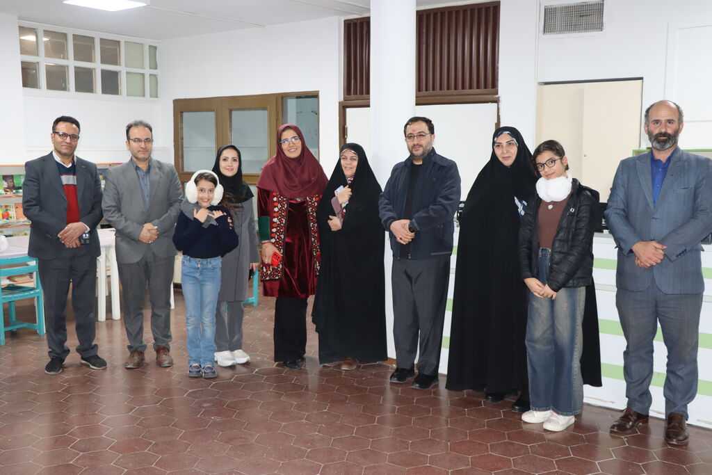 نقش فعال اعضا کانون و والدین آن‌ها در تقویت کتاب‌خوانی