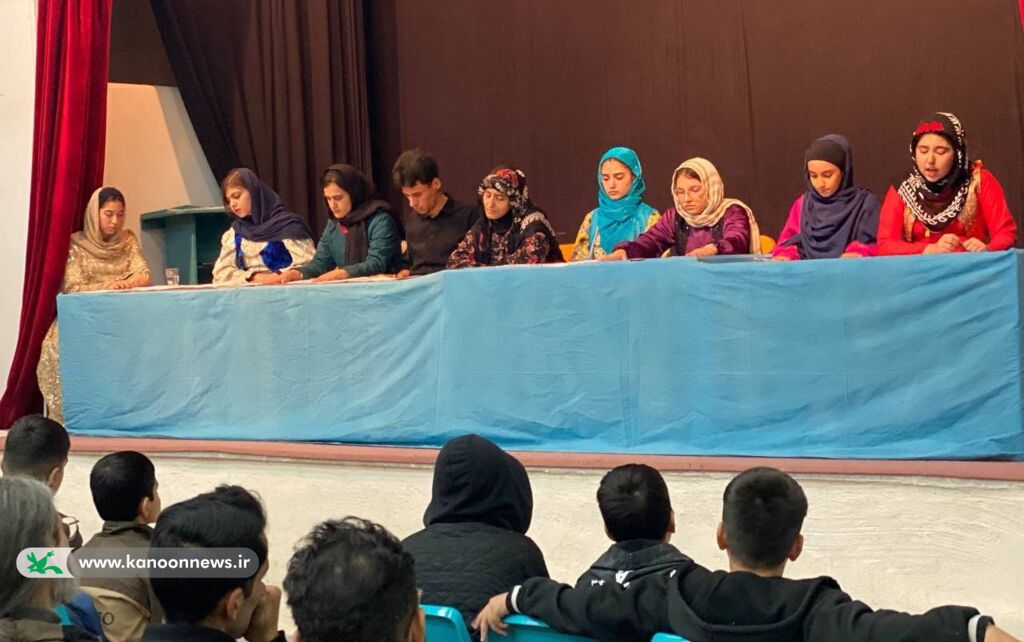 اجرای نمایشنامه «دیو و باران» در کانون پرورش فکری کودکان و نوجوانان شهرستان قروه