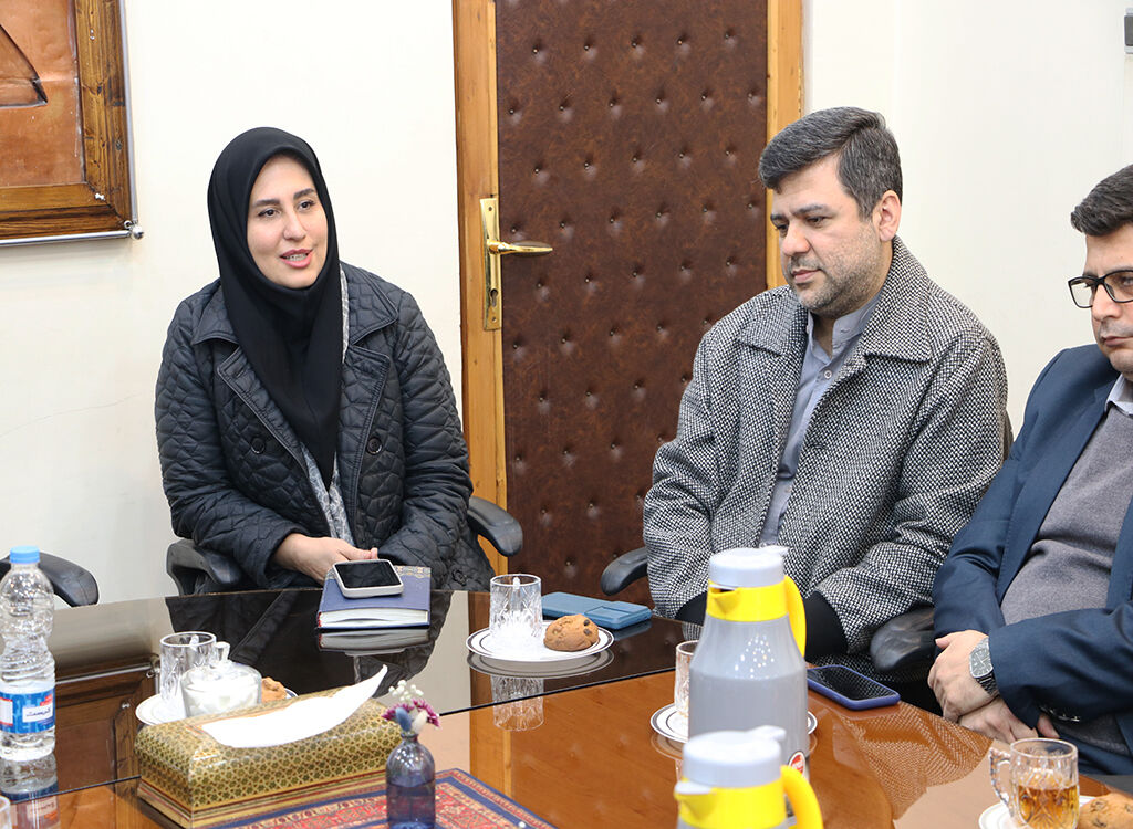  ضرورت تکیه بر اعتبار ۱۶۰ ساله برای پویایی فرهنگی و آموزشی در استان