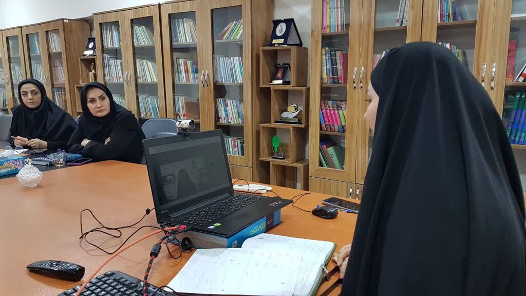 نشست مجازی تبیین برنامه "محفل ستاره‌ها" در کانون کرمانشاه