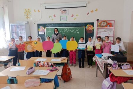 کودکان آباده با ورکشاپ هنری «از پیله تا پرواز» چرخه زندگی کرم ابریشم را تجربه کردند