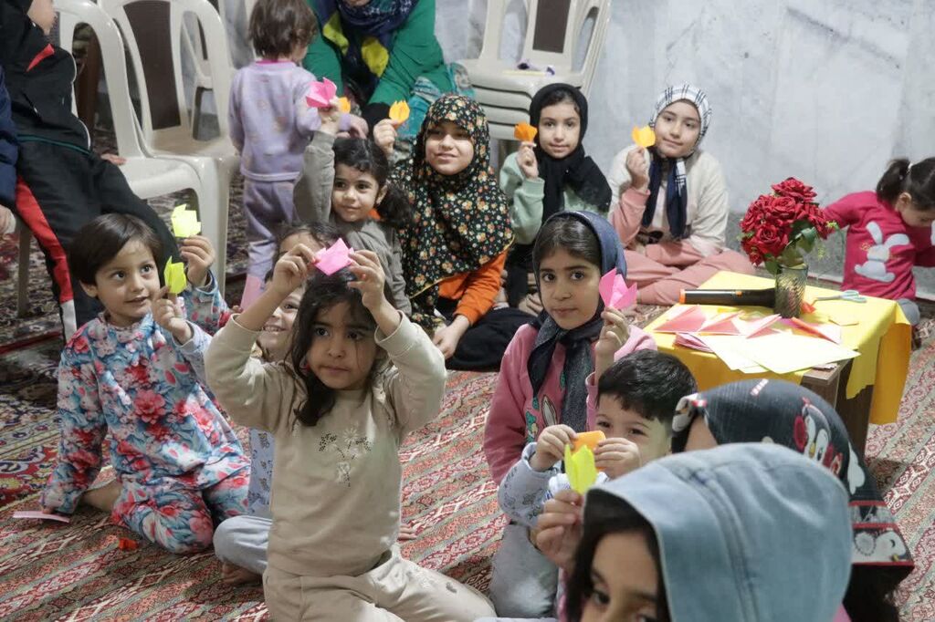 همکاری فرهنگی کانون استان البرز با اعتکاف دختران ماهدشت کرج