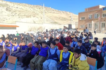 آیین اختتامیه جشنواره بازی های بومی محلی درکانون استان ایلام