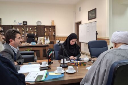 مهرواره مسیر عملی ترویج فرهنگ نماز در دل نسل جوان است