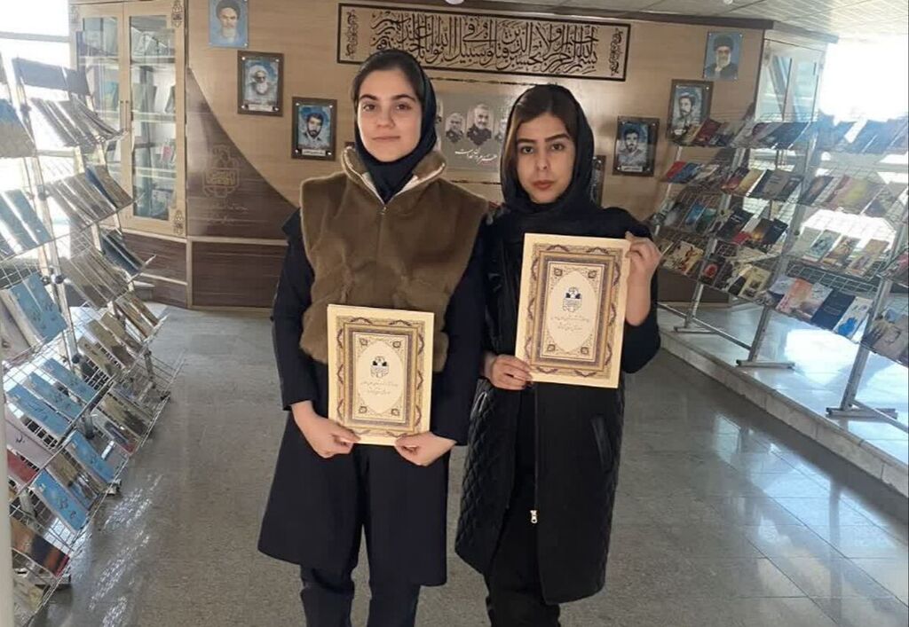 درخشش سه عضو نوجوان مجتمع آفرینش در جشنواره‌های شعر و داستان دفاع مقدس کرمانشاه