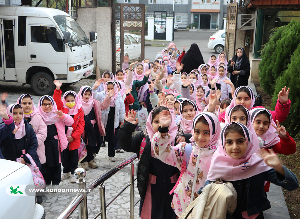 «تنبل احمد» به گیلان  سفرکرد/  اجرای نمایش عروسکی «گروه هنری میکا» درسینما ‌کانون رشت