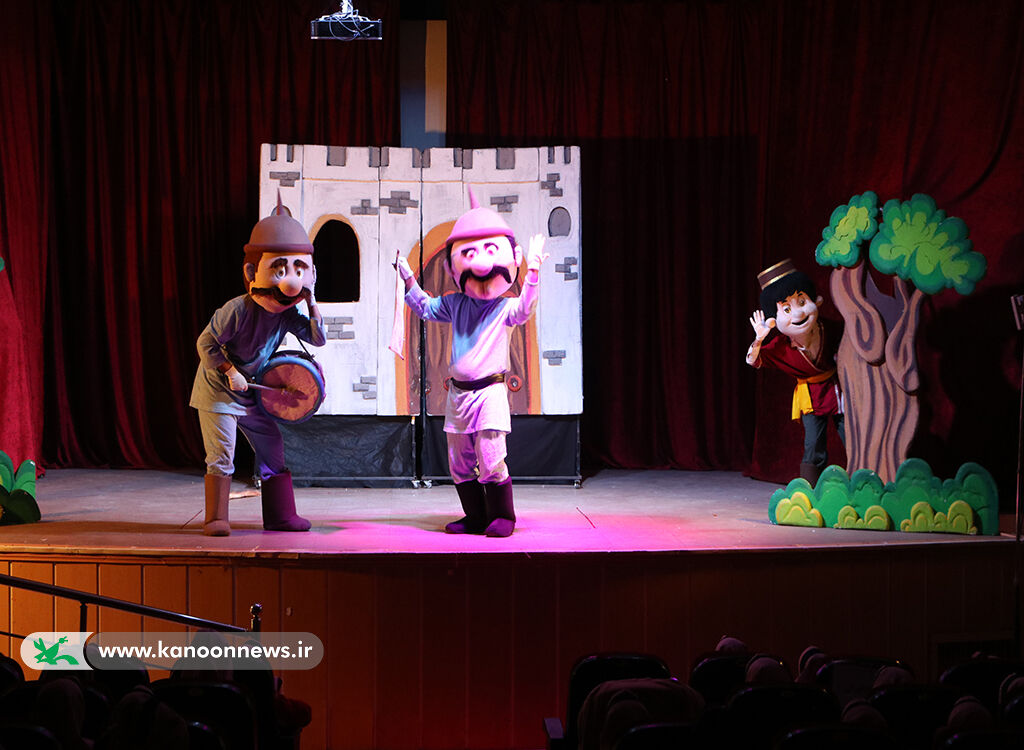 «تنبل احمد» به گیلان  سفرکرد/  اجرای نمایش عروسکی «گروه هنری میکا» درسینما ‌کانون رشت