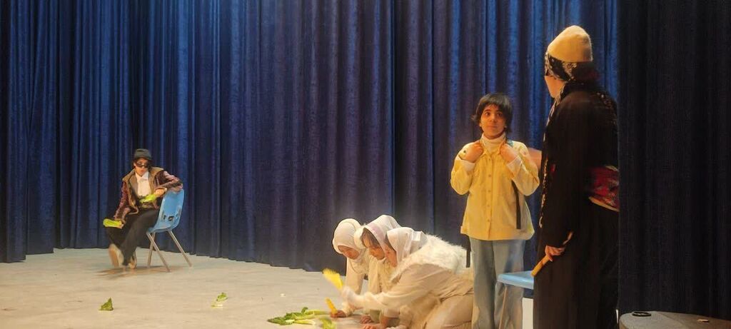 1395112-1 اجرای نمایش «قصه خوبِ خدا» در مرکز شماره ۲ کانون کرمانشاه