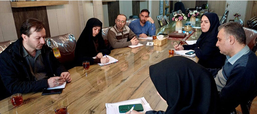 1395213-1 روشنگری کانونیاران در این ایام باید در الویت باشد