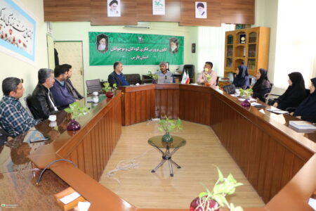 نشست تبیینی وقایع اخیر کشور با حضور مدیرکل کانون فارس