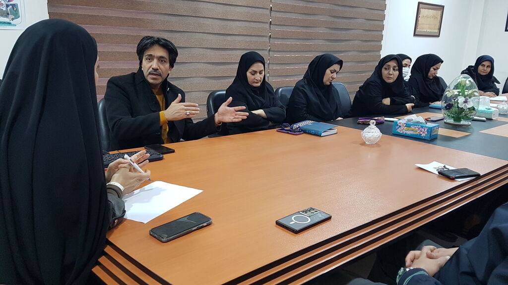 1395691-1 نشست شورای اداری کانون کرمانشاه