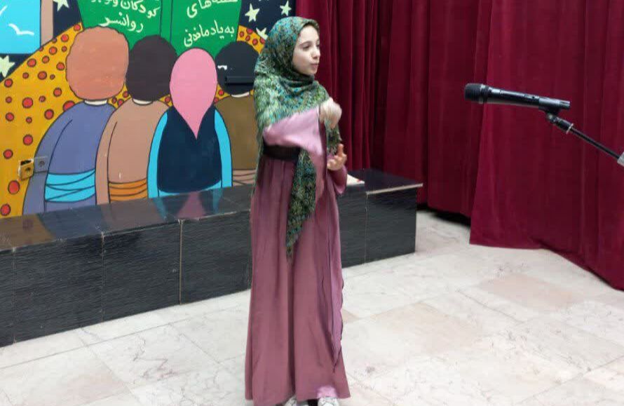 1395757-1 قصهگوهای روانسری از وطندوستی روایت کردند