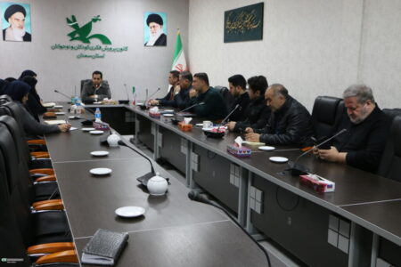 جلسه شورای فرهنگی کانون سمنان با تأکید بر نقش ویژه برنامه «محفل ستاره‌ها»