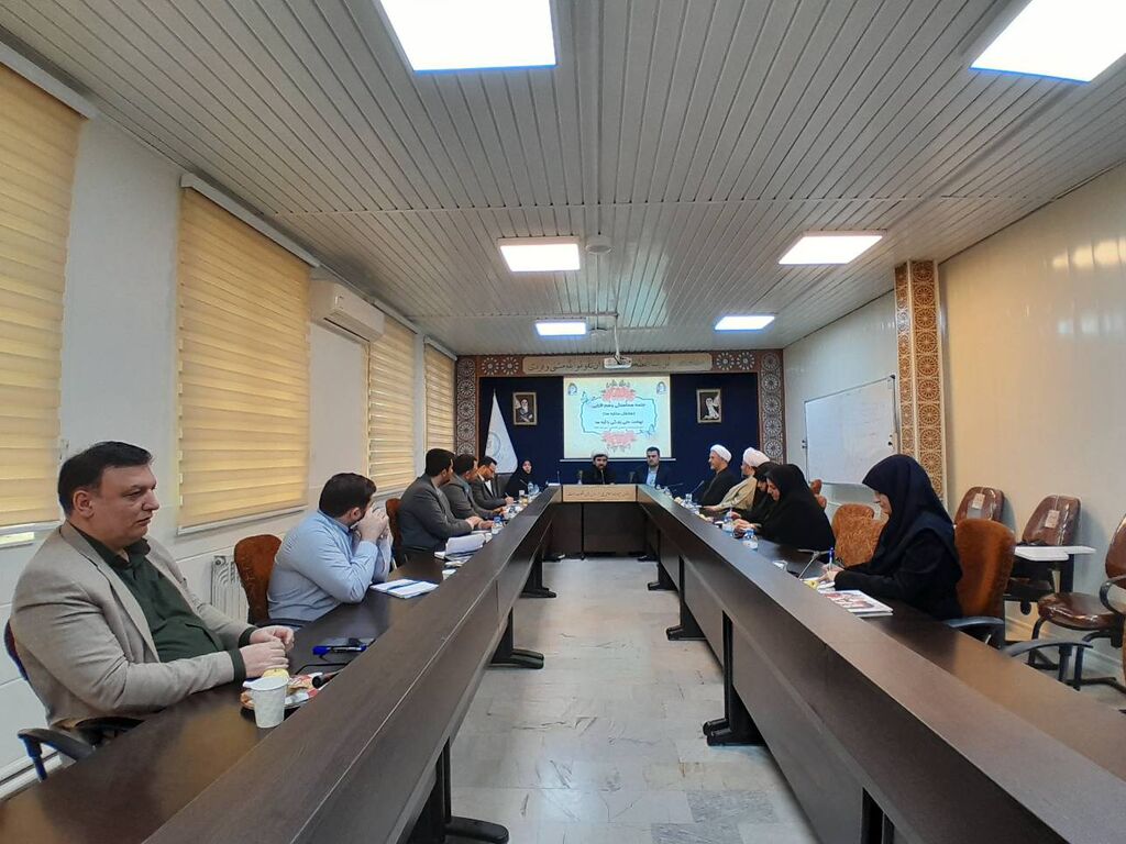 1396023-1 «محفل ستارهها» در گلستان، به رویداد فرهنگی فراگیر تبدیل میشود