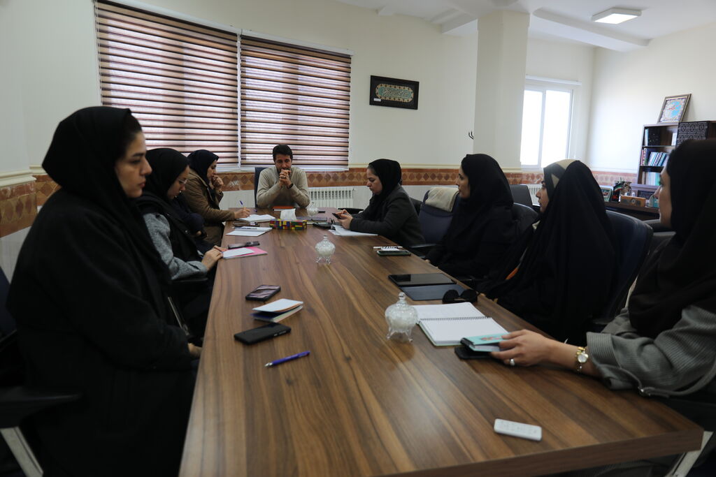 1396176-1 روحیه وطن پرستی محور برنامه های دهه فجر