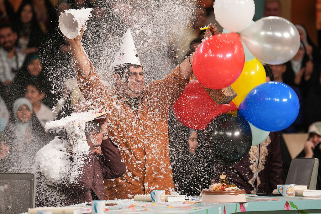 1397002-1 برگزیدگان سه قسمت دیگر مسابقه «ستارههای محفل» معرفی شدند